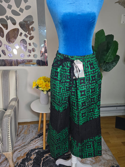 Rewa three-quarter pant.