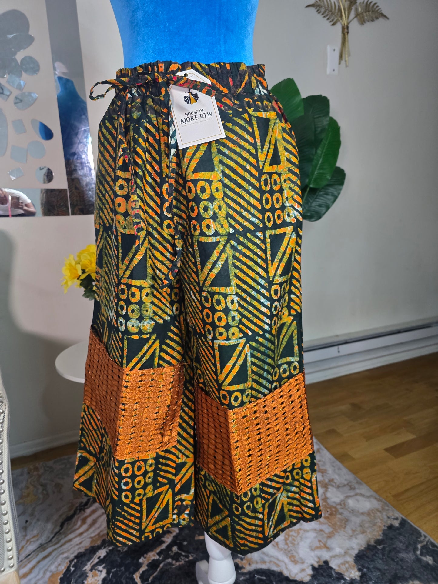 Rewa three-quarter pant.