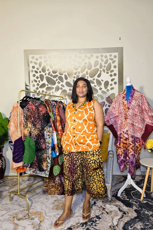 Simi 2pc Three-quarter set.